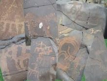 سنگ نگاره های شهرستان سرباز یادگاری از تاریخ چند هزار ساله ایران